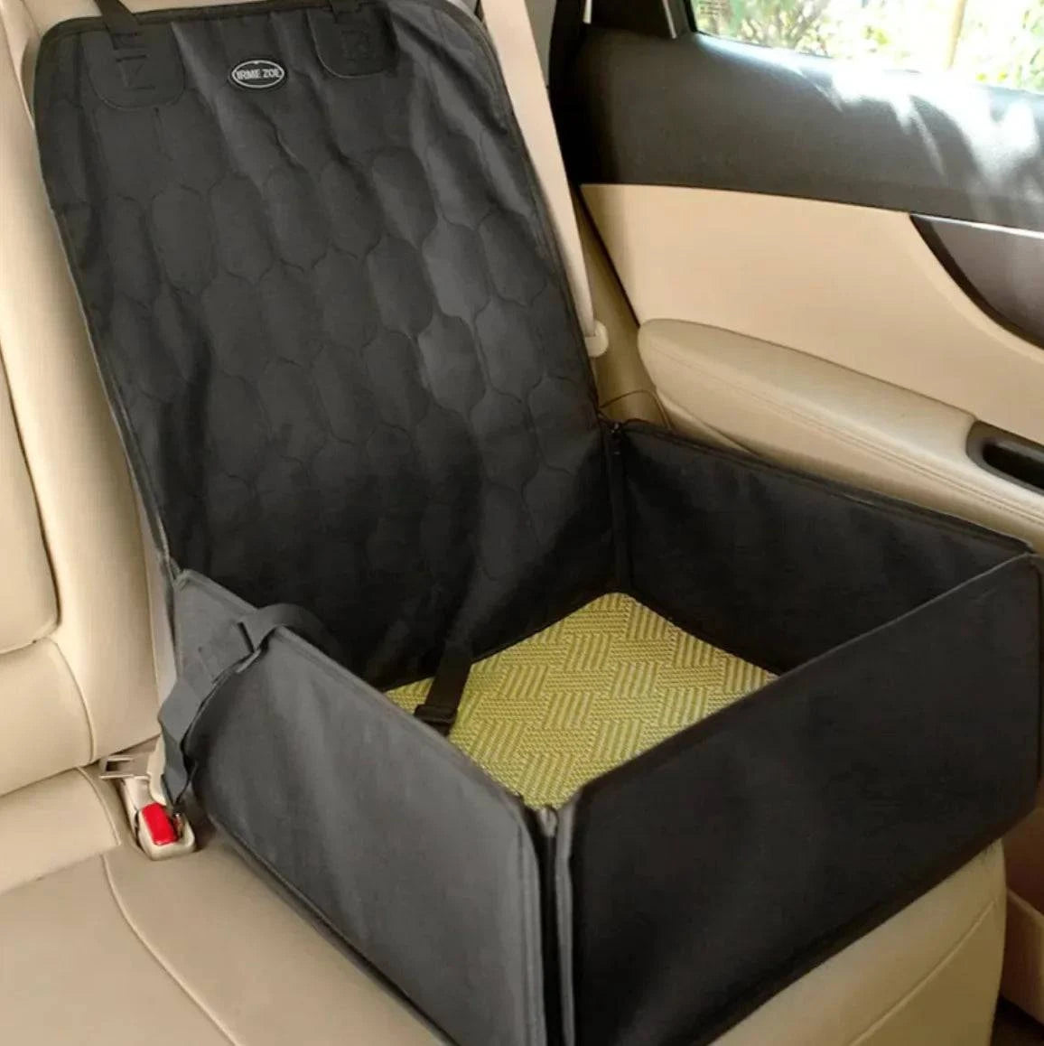 Pet Car Seat Cushion and Dog Toilet Tray Pet Car Seat Cushion and Dog Toilet Tray