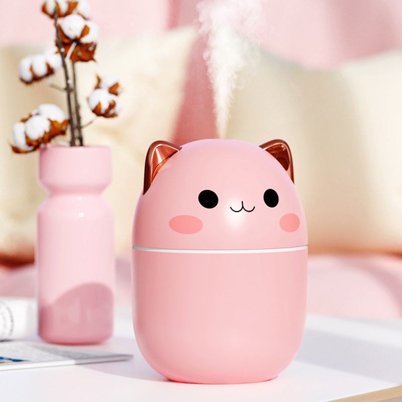 Cute Cat Humidifier – Ultrasonic Mist Diffuser with Night Light & Aromatherapy (250ml)